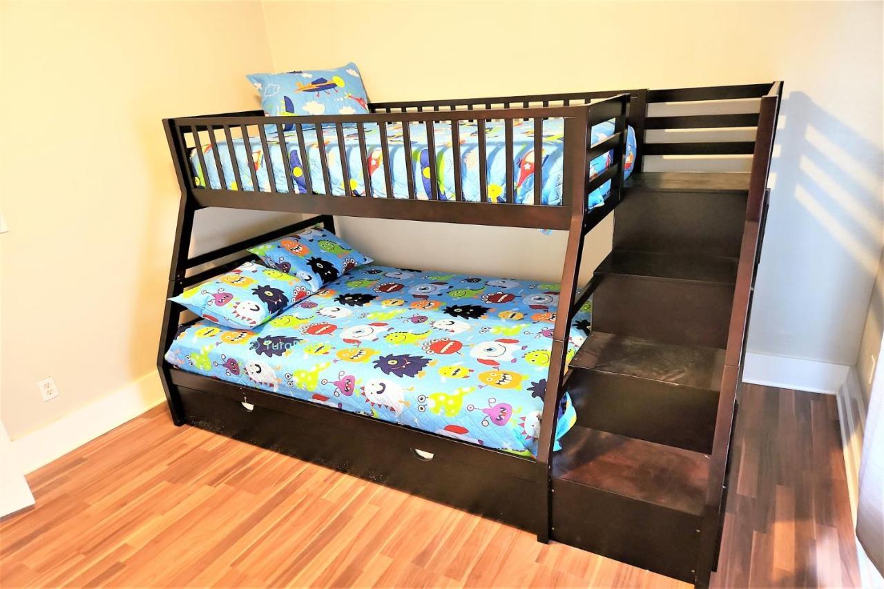 Casaazul-2605A-Couples Retreat By Beach & Pleasure Pier 1 Block Away- 2Bed 2Bath- 7 Minutes To Cruise Terminal Galveston Dış mekan fotoğraf
