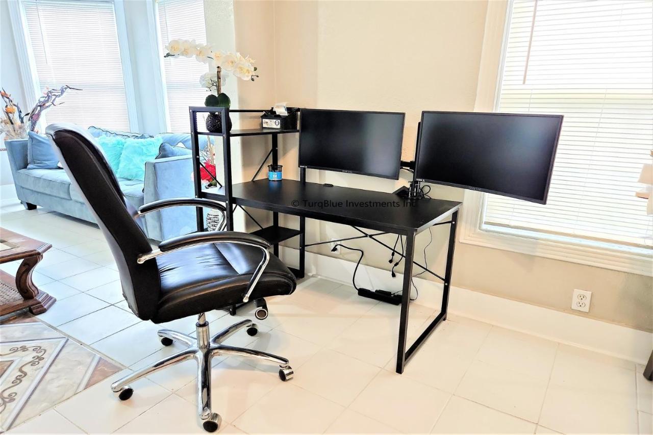 Casaazul-2605A-Couples Retreat By Beach & Pleasure Pier 1 Block Away- 2Bed 2Bath- 7 Minutes To Cruise Terminal Galveston Dış mekan fotoğraf