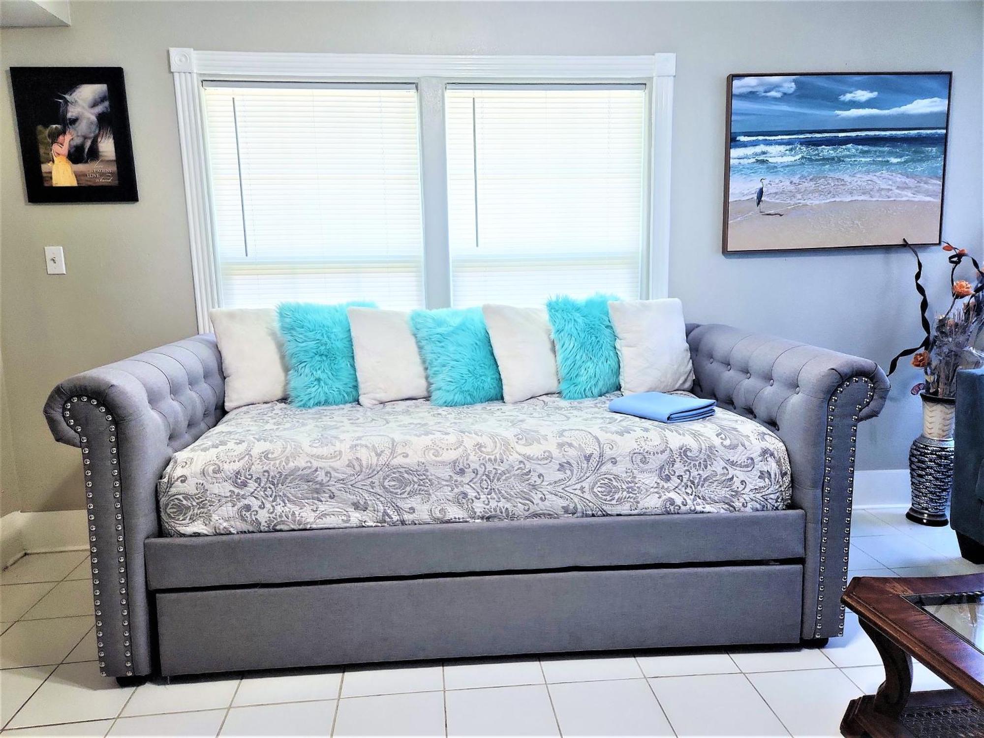 Casaazul-2605A-Couples Retreat By Beach & Pleasure Pier 1 Block Away- 2Bed 2Bath- 7 Minutes To Cruise Terminal Galveston Dış mekan fotoğraf