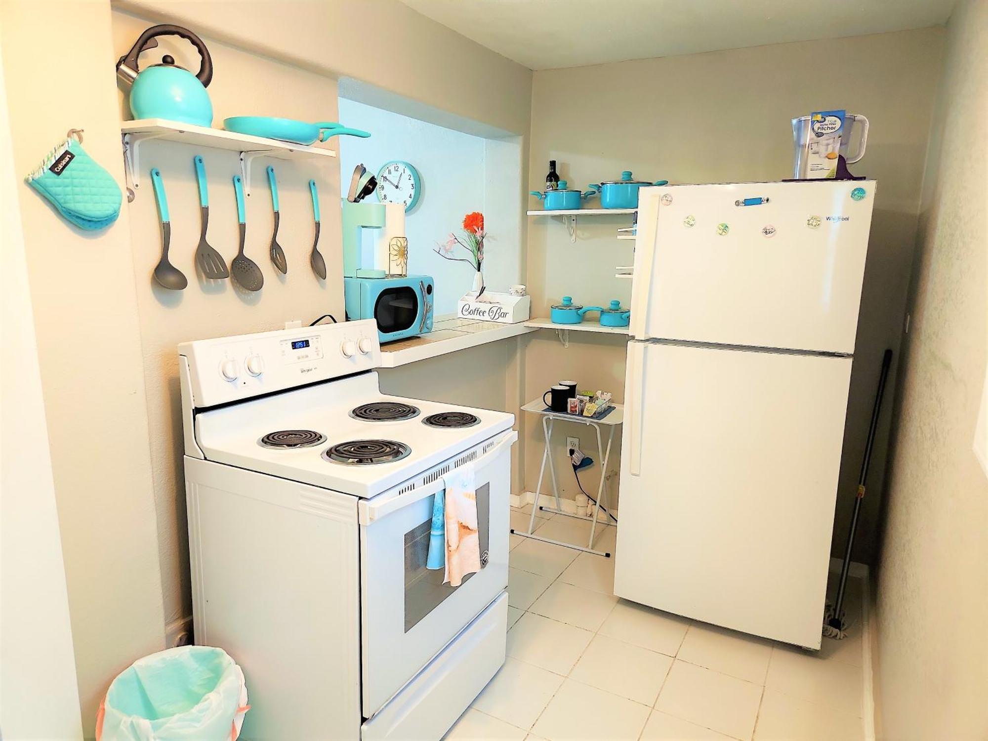 Casaazul-2605A-Couples Retreat By Beach & Pleasure Pier 1 Block Away- 2Bed 2Bath- 7 Minutes To Cruise Terminal Galveston Dış mekan fotoğraf